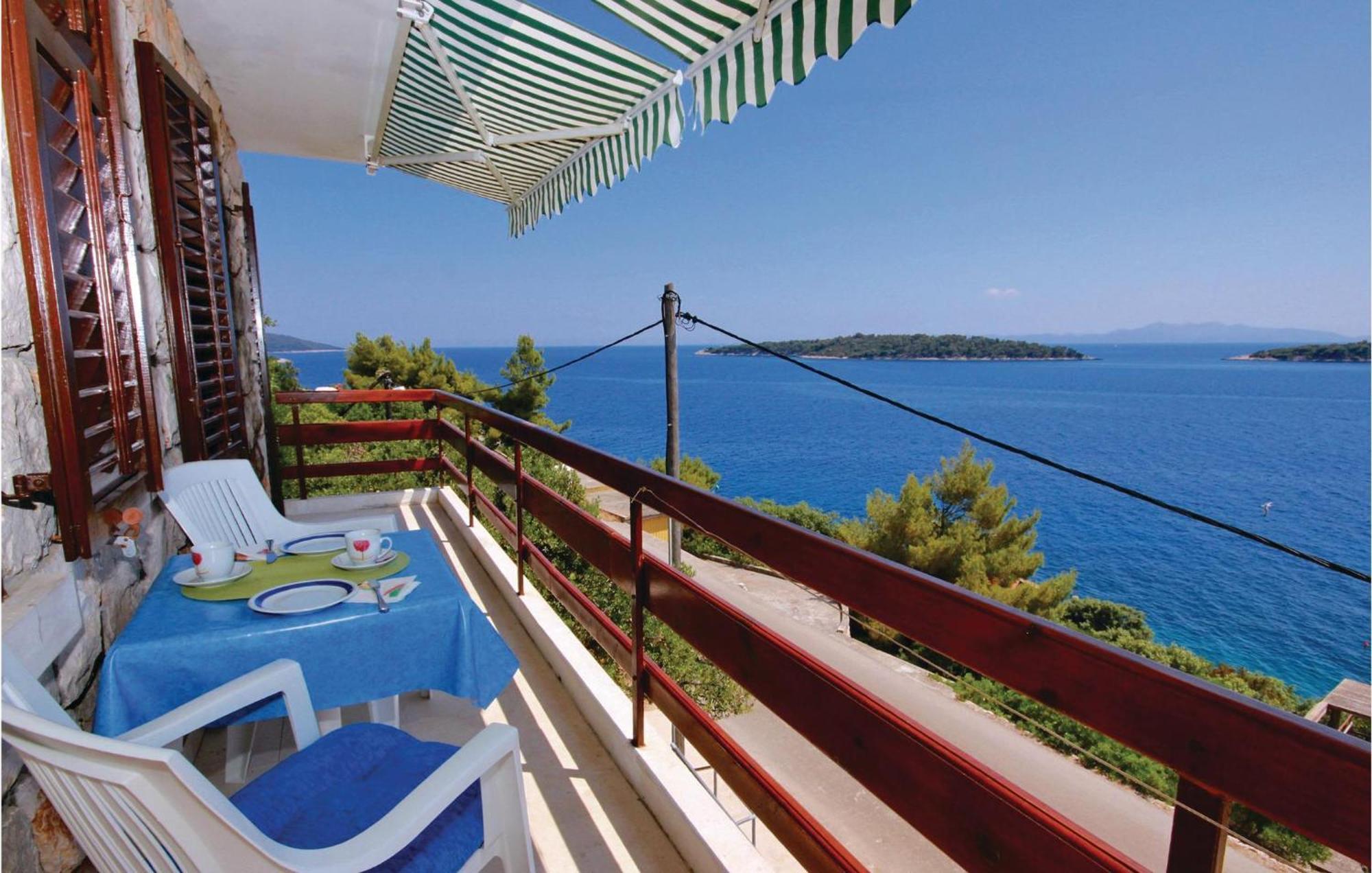 Beautiful Apartment In Prizba With Wifi Dış mekan fotoğraf